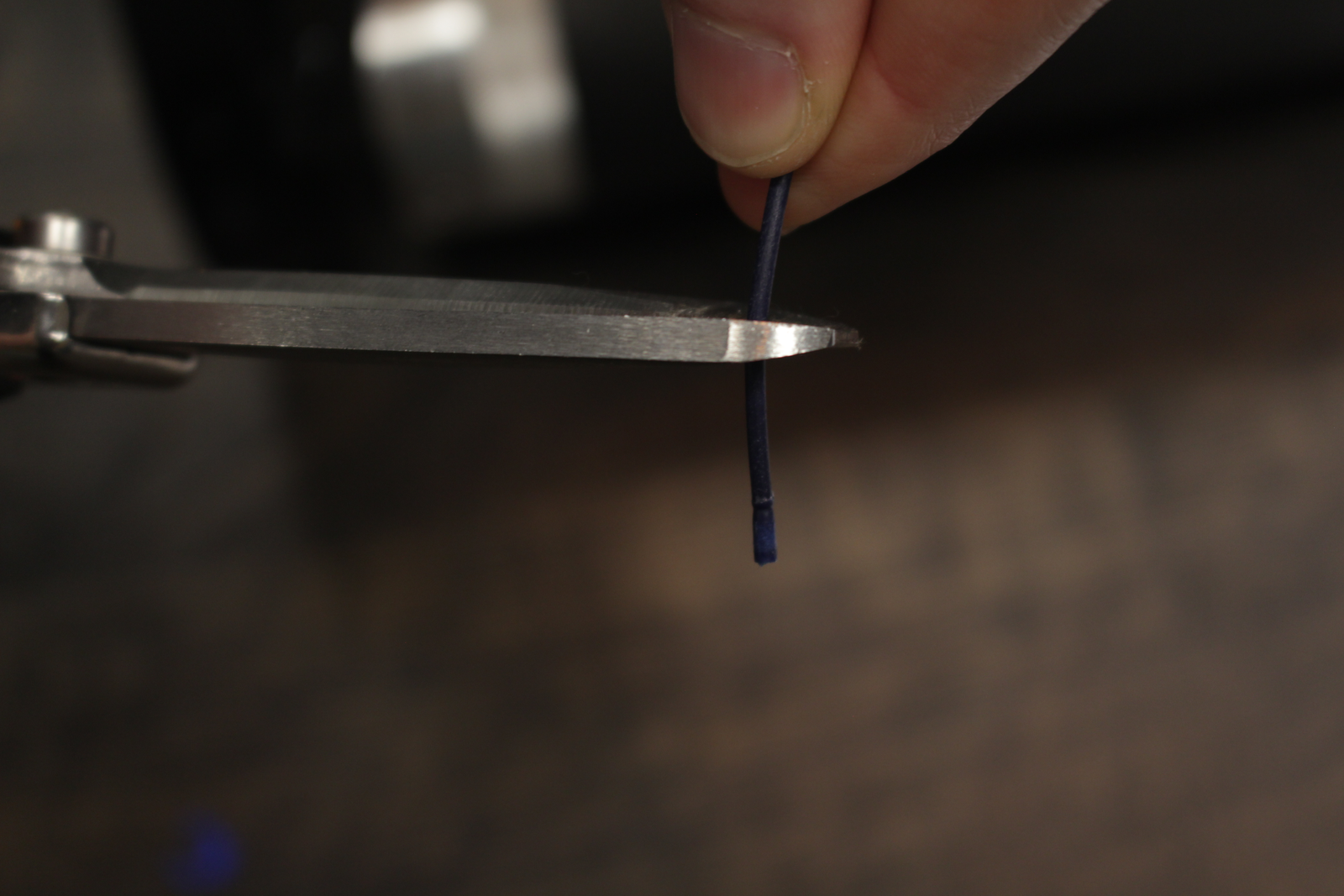 Couper le filament droit
