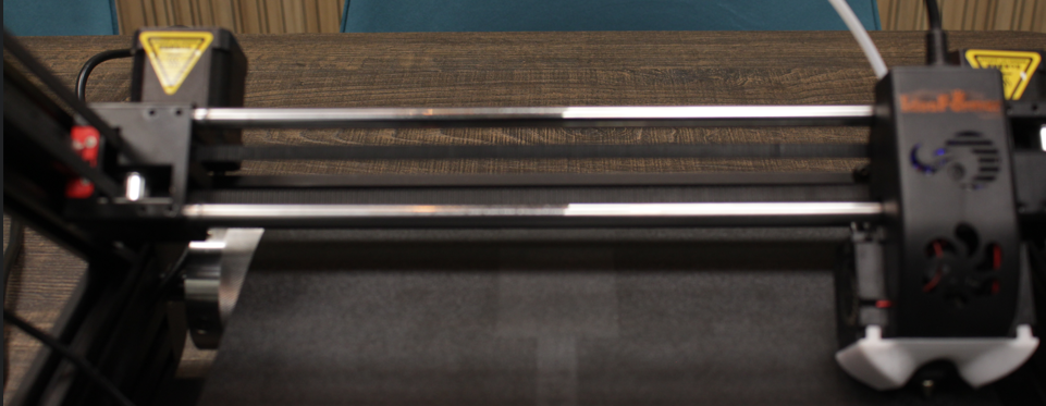Slider rail droit